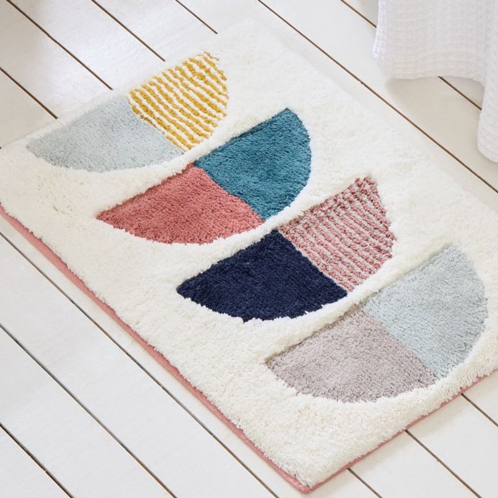 West Elm Cream and Multi-Color Geometric Door Mat 17x25 - Picture 11 of 15